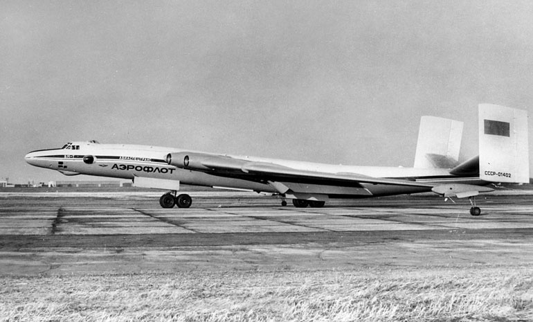 Иллюстрация к книге — Мясищев. Неудобный гений. Забытые победы советской авиации [i_085.jpg]