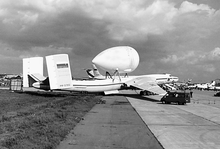 Иллюстрация к книге — Мясищев. Неудобный гений. Забытые победы советской авиации [i_093.jpg]