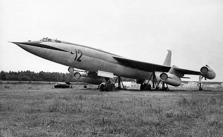 Иллюстрация к книге — Мясищев. Неудобный гений. Забытые победы советской авиации [i_101.jpg]