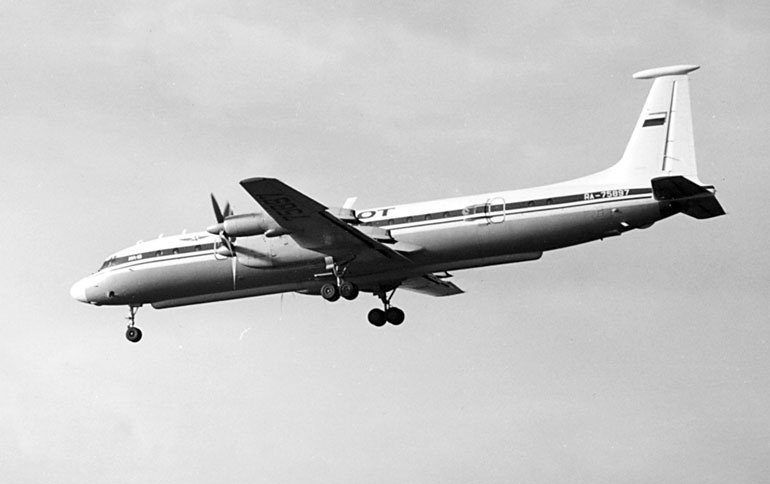 Иллюстрация к книге — Мясищев. Неудобный гений. Забытые победы советской авиации [i_123.jpg]