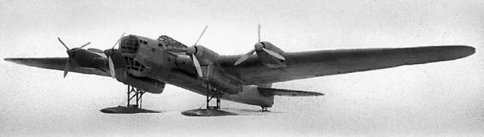 Иллюстрация к книге — Боевые самолеты Туполева [bsamtyp1_img_043.jpg]