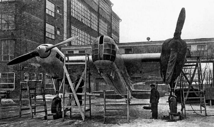 Иллюстрация к книге — Боевые самолеты Туполева [bsamtyp1_img_064.jpg]