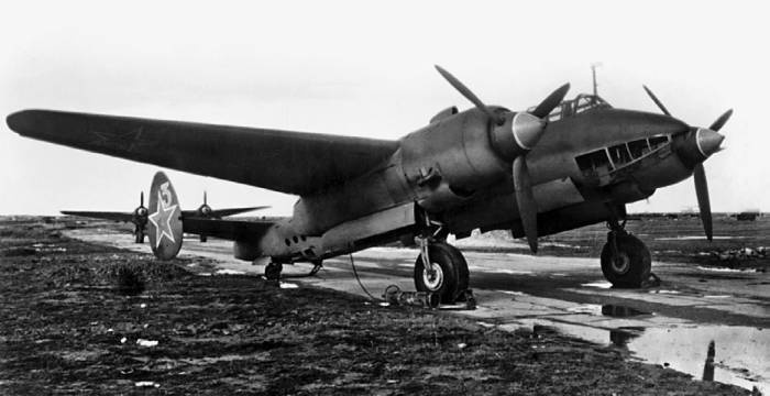 Иллюстрация к книге — Боевые самолеты Туполева [bsamtyp1_img_072.jpg]