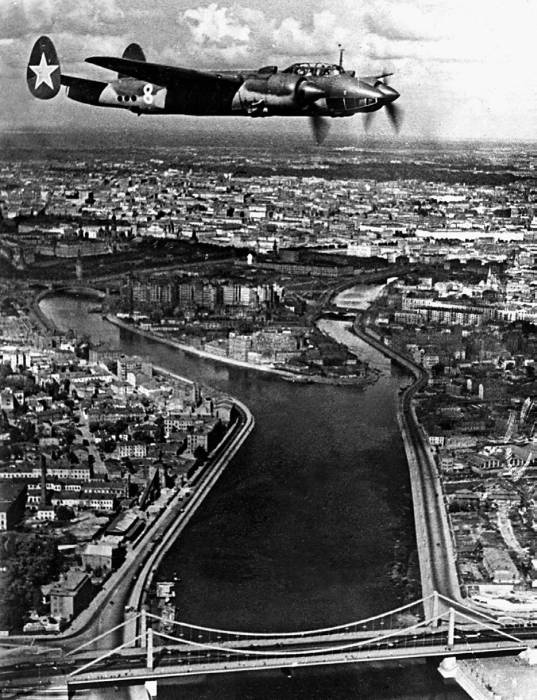 Иллюстрация к книге — Боевые самолеты Туполева [bsamtyp1_img_083.jpg]