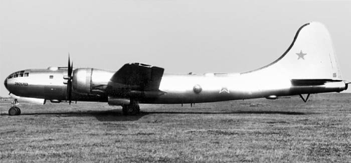 Иллюстрация к книге — Боевые самолеты Туполева [bsamtyp1_img_097.jpg]