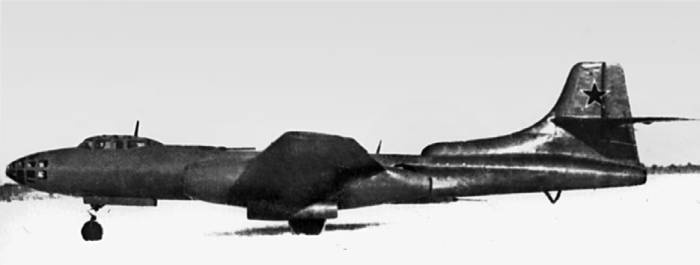 Иллюстрация к книге — Боевые самолеты Туполева [bsamtyp1_img_108.jpg]