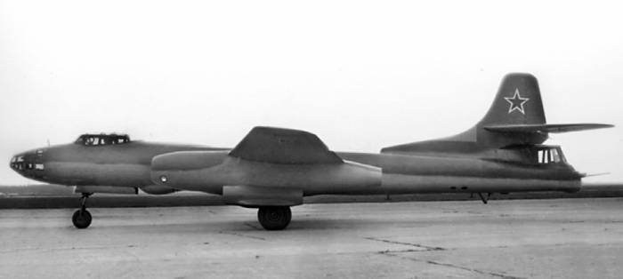 Иллюстрация к книге — Боевые самолеты Туполева [bsamtyp1_img_112.jpg]