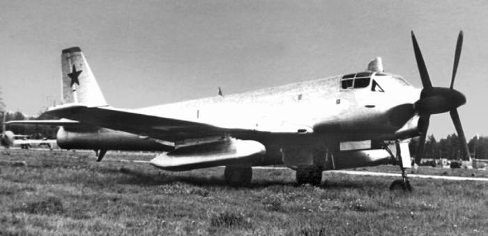 Иллюстрация к книге — Боевые самолеты Туполева [bsamtyp1_img_116.jpg]