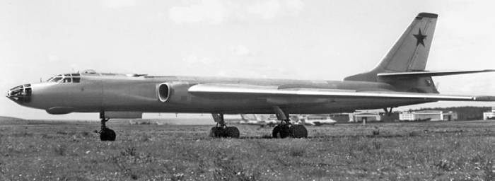 Иллюстрация к книге — Боевые самолеты Туполева [bsamtyp1_img_118.jpg]