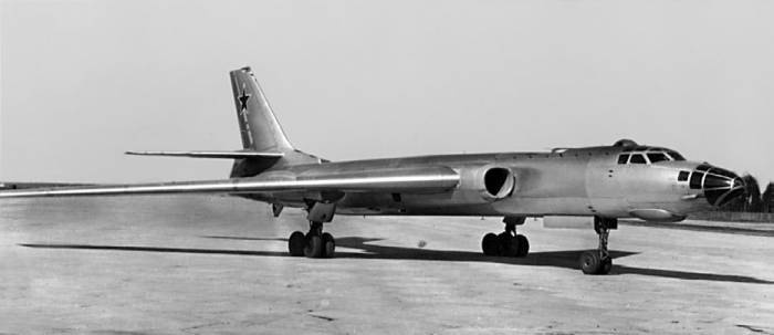 Иллюстрация к книге — Боевые самолеты Туполева [bsamtyp1_img_122.jpg]