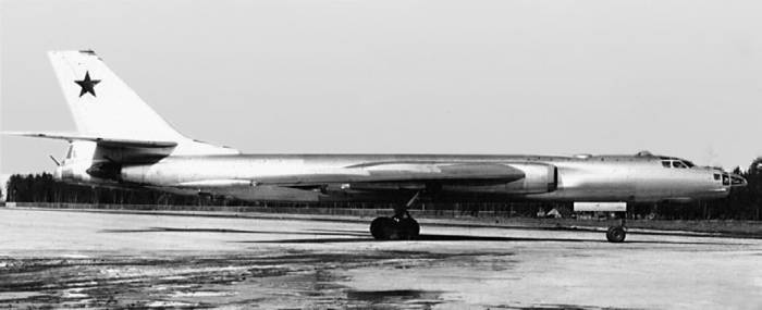 Иллюстрация к книге — Боевые самолеты Туполева [bsamtyp1_img_123.jpg]