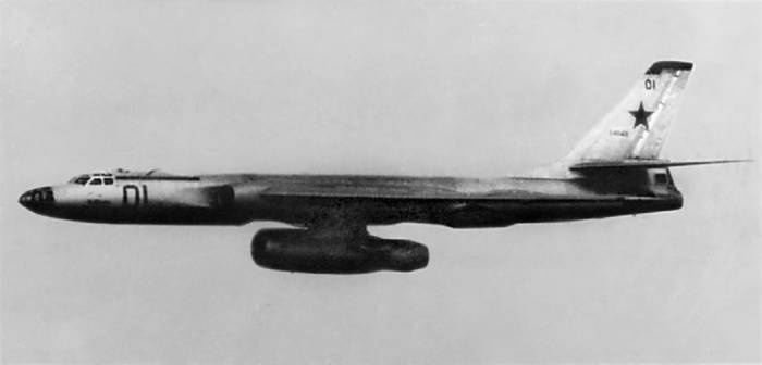 Иллюстрация к книге — Боевые самолеты Туполева [bsamtyp1_img_125.jpg]