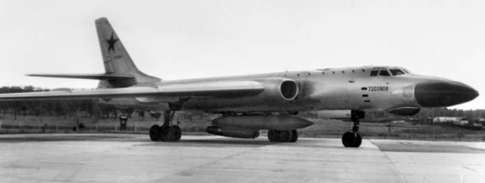 Иллюстрация к книге — Боевые самолеты Туполева [bsamtyp1_img_129.jpg]