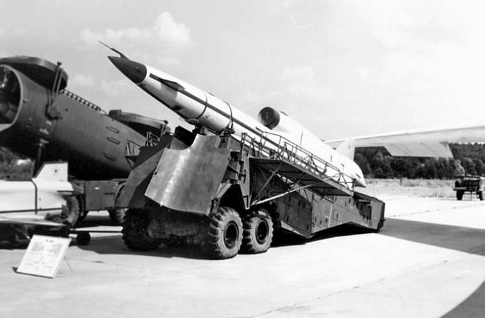 Иллюстрация к книге — Боевые самолеты Туполева [bsamtyp1_img_174.jpg]