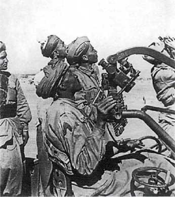 Иллюстрация к книге — Итальянская армия. 1940 - 1943. Африканский театр военных действий [i_049.jpg]