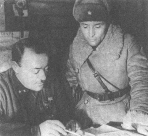 Иллюстрация к книге — Кровавый плацдарм. 49-я армия в прорыве под Тарусой и боях на реке Угре. 1941-1942 [i_011.jpg]