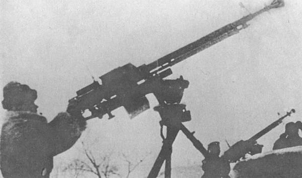 Иллюстрация к книге — Кровавый плацдарм. 49-я армия в прорыве под Тарусой и боях на реке Угре. 1941-1942 [i_036.jpg]