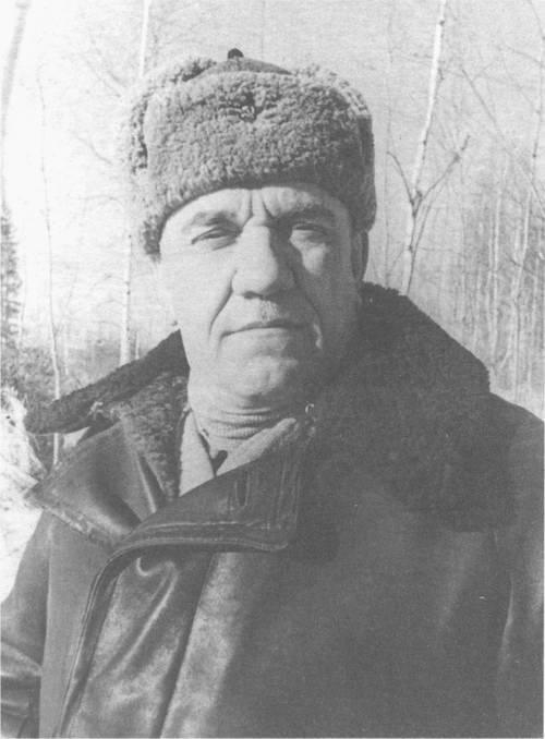 Иллюстрация к книге — Кровавый плацдарм. 49-я армия в прорыве под Тарусой и боях на реке Угре. 1941-1942 [i_050.jpg]