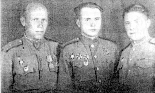 Иллюстрация к книге — 891 день в пехоте [i_051.jpg]