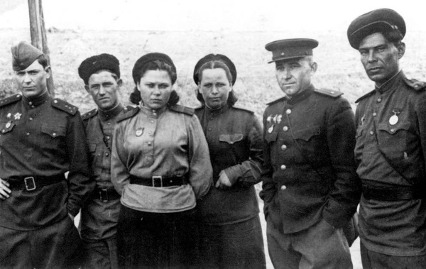 Иллюстрация к книге — 891 день в пехоте [i_112.jpg]