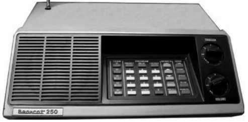 Иллюстрация к книге — Шпионский арсенал. История оперативной техники спецслужб [image178.jpg]