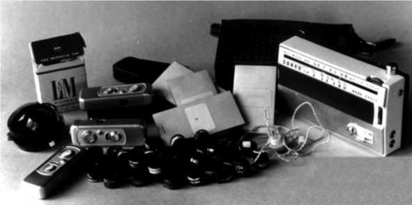 Иллюстрация к книге — Шпионский арсенал. История оперативной техники спецслужб [image92.jpg]