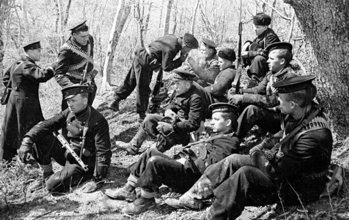 Иллюстрация к книге — Первый штурм Севастополя. Ноябрь 41-го [i_028.jpg]