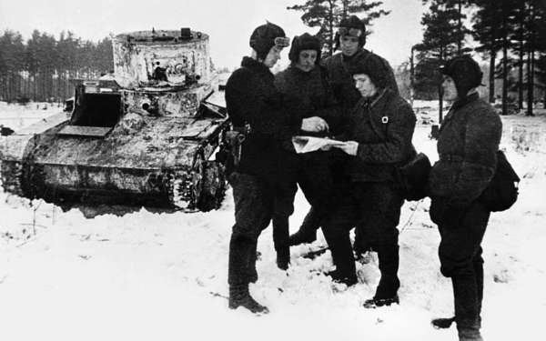 Иллюстрация к книге — Зимняя война: «Ломят танки широкие просеки» [block_001320_page_075_image_0001.jpg]