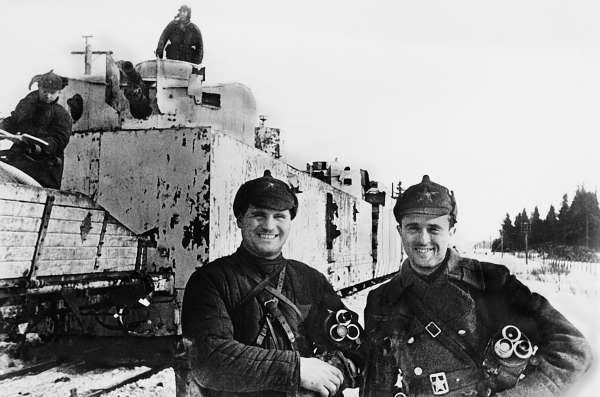 Иллюстрация к книге — Зимняя война: «Ломят танки широкие просеки» [block_001320_page_164_image_0001.jpg]