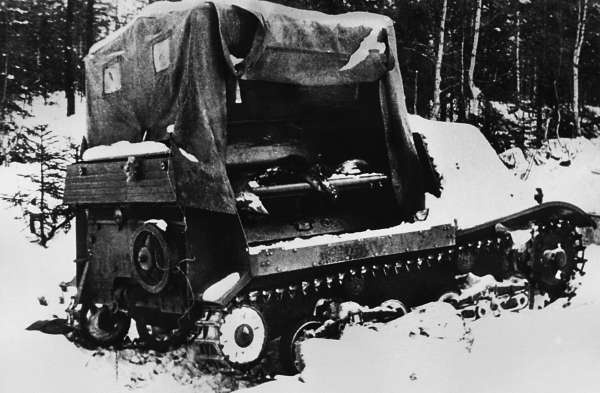 Иллюстрация к книге — Зимняя война: «Ломят танки широкие просеки» [block_001320_page_241_image_0001.jpg]