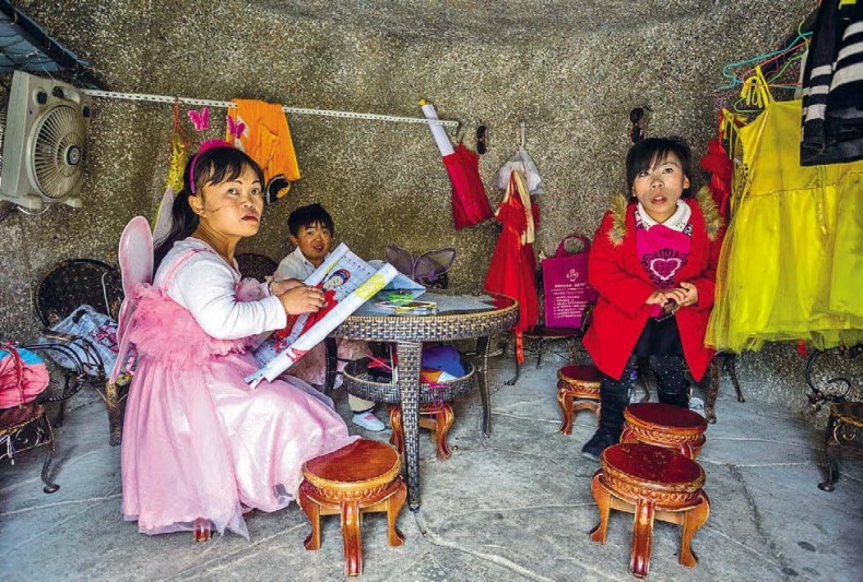 Иллюстрация к книге — Белый медведь в стране драконов [_169.jpg]