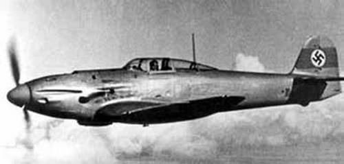 Иллюстрация к книге — Военная авиация Второй мировой войны [i_045.jpg]