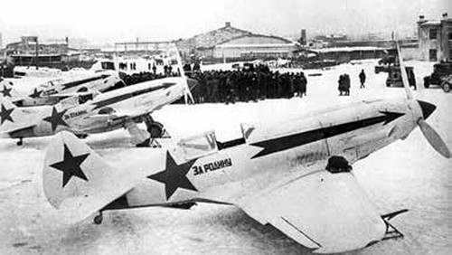 Иллюстрация к книге — Военная авиация Второй мировой войны [i_075.jpg]