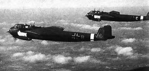 Иллюстрация к книге — Военная авиация Второй мировой войны [i_201.jpg]