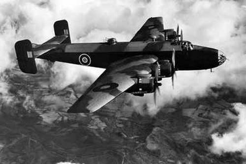 Иллюстрация к книге — Военная авиация Второй мировой войны [i_298.jpg]