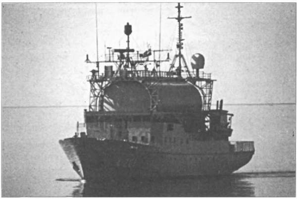 Иллюстрация к книге — Военно-морской шпионаж. История противостояния [i_011.jpg]