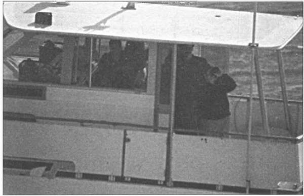 Иллюстрация к книге — Военно-морской шпионаж. История противостояния [i_013.jpg]