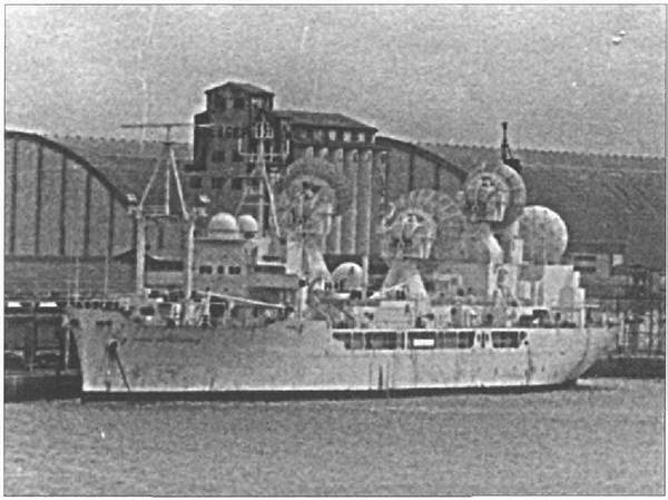 Иллюстрация к книге — Военно-морской шпионаж. История противостояния [i_016.jpg]