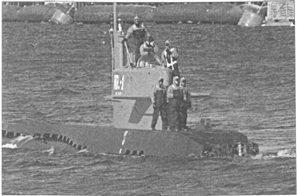 Иллюстрация к книге — Военно-морской шпионаж. История противостояния [i_025.jpg]