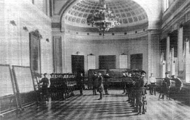 Иллюстрация к книге — Российские юнкера. 1864-1917 гг. История военных училищ [i_002.jpg]