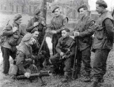 Иллюстрация к книге — Британская армия. 1939-1945. Северо-Западная Европа [i_064.jpg]