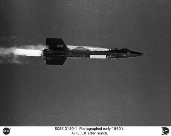 Иллюстрация к книге — Секреты американской космонавтики [i_043.jpg]