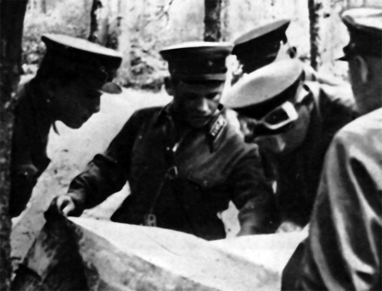 Иллюстрация к книге — Вторжение. 22 июня 1941 года [_148.jpg]