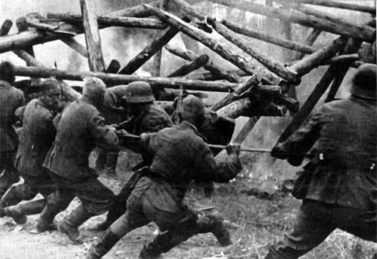 Иллюстрация к книге — Вторжение. 22 июня 1941 года [_59.jpg]