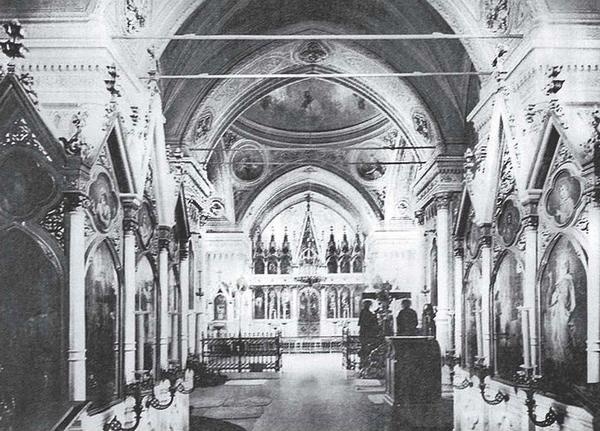 Иллюстрация к книге — Печальные ритуалы императорской России [i_020.jpg]