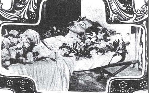 Иллюстрация к книге — Печальные ритуалы императорской России [i_091.jpg]