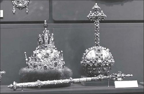 Иллюстрация к книге — Печальные ритуалы императорской России [i_097.jpg]