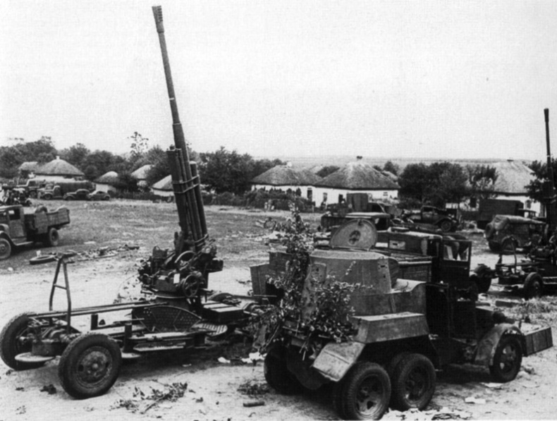 Иллюстрация к книге — Уманский "котел". Трагедия 6-й и 12-й армий [i_017.jpg]