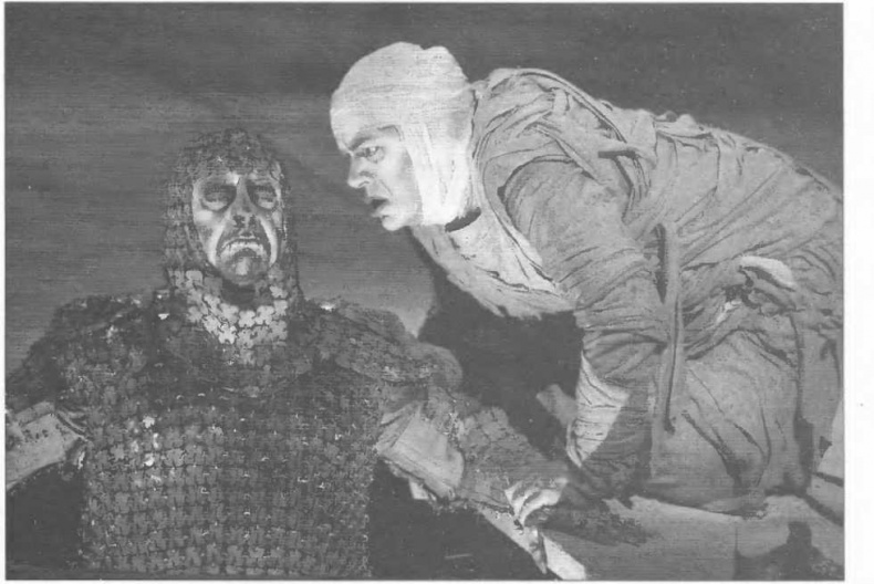 Иллюстрация к книге — Оккультные тайны Третьего рейха. Темные силы, освобожденные нацистами [i_015.jpg]