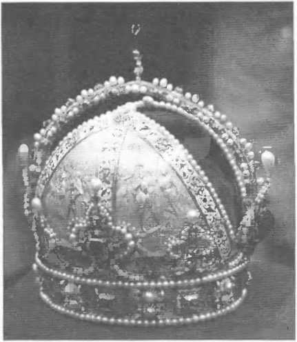 Иллюстрация к книге — Оккультные тайны Третьего рейха. Темные силы, освобожденные нацистами [i_063.jpg]